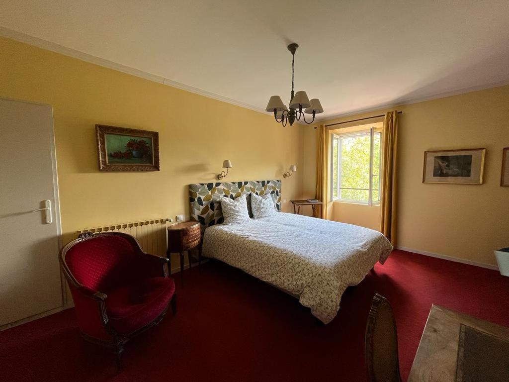 Chambres D'Hotes Le Cedre Bleu Saint-Lattier Εξωτερικό φωτογραφία
