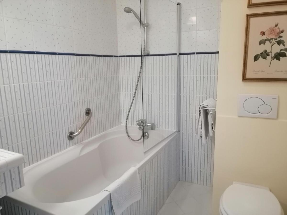 Chambres D'Hotes Le Cedre Bleu Saint-Lattier Εξωτερικό φωτογραφία